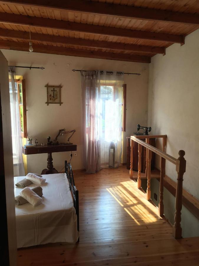 Country Traditional House In Corfu Village, Greece Sinarádes Zewnętrze zdjęcie