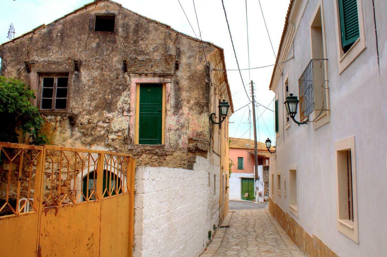 Country Traditional House In Corfu Village, Greece Sinarádes Zewnętrze zdjęcie